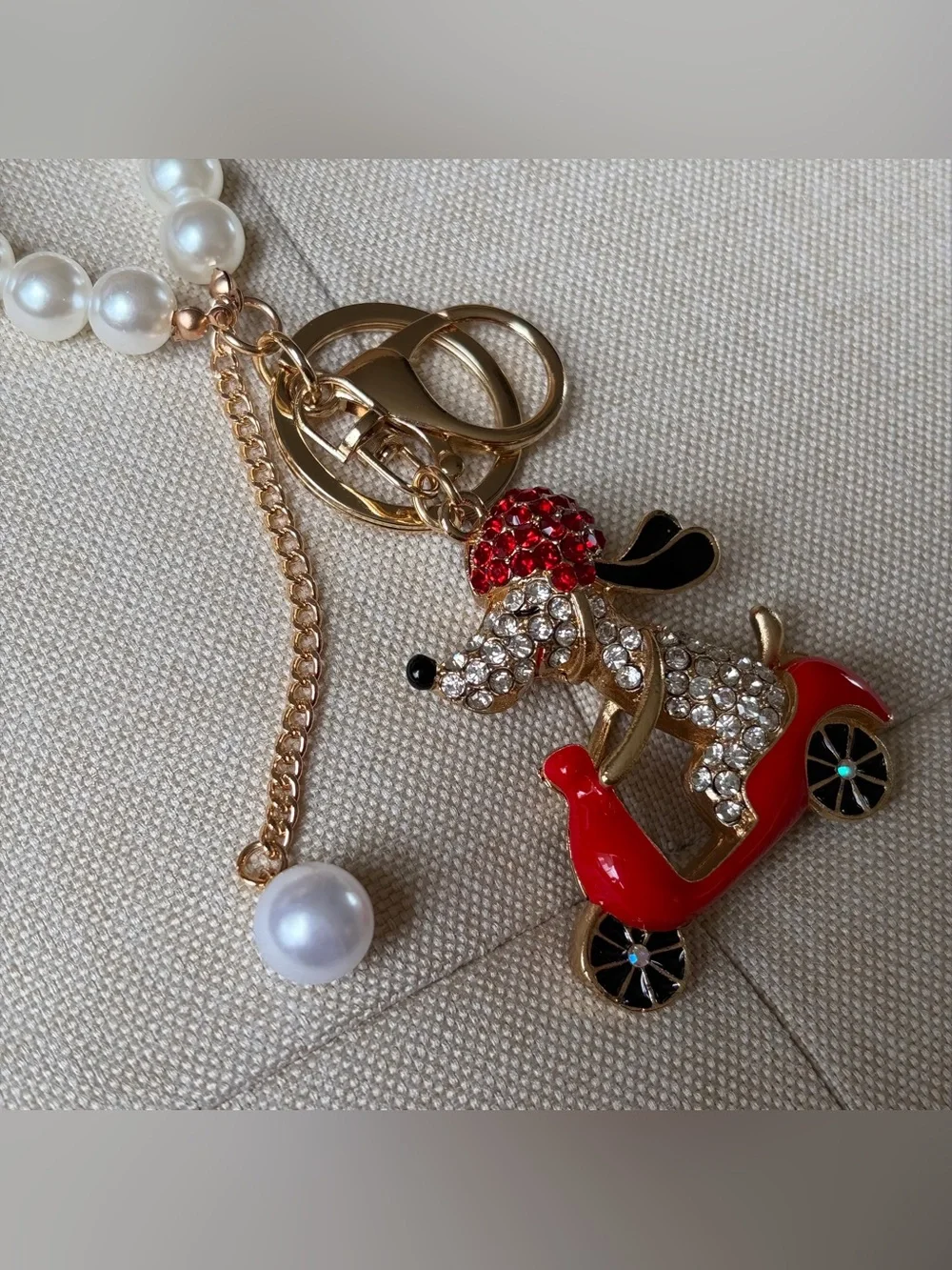 Pearl Wristlet Keychain with Dog Red Scooter Charm